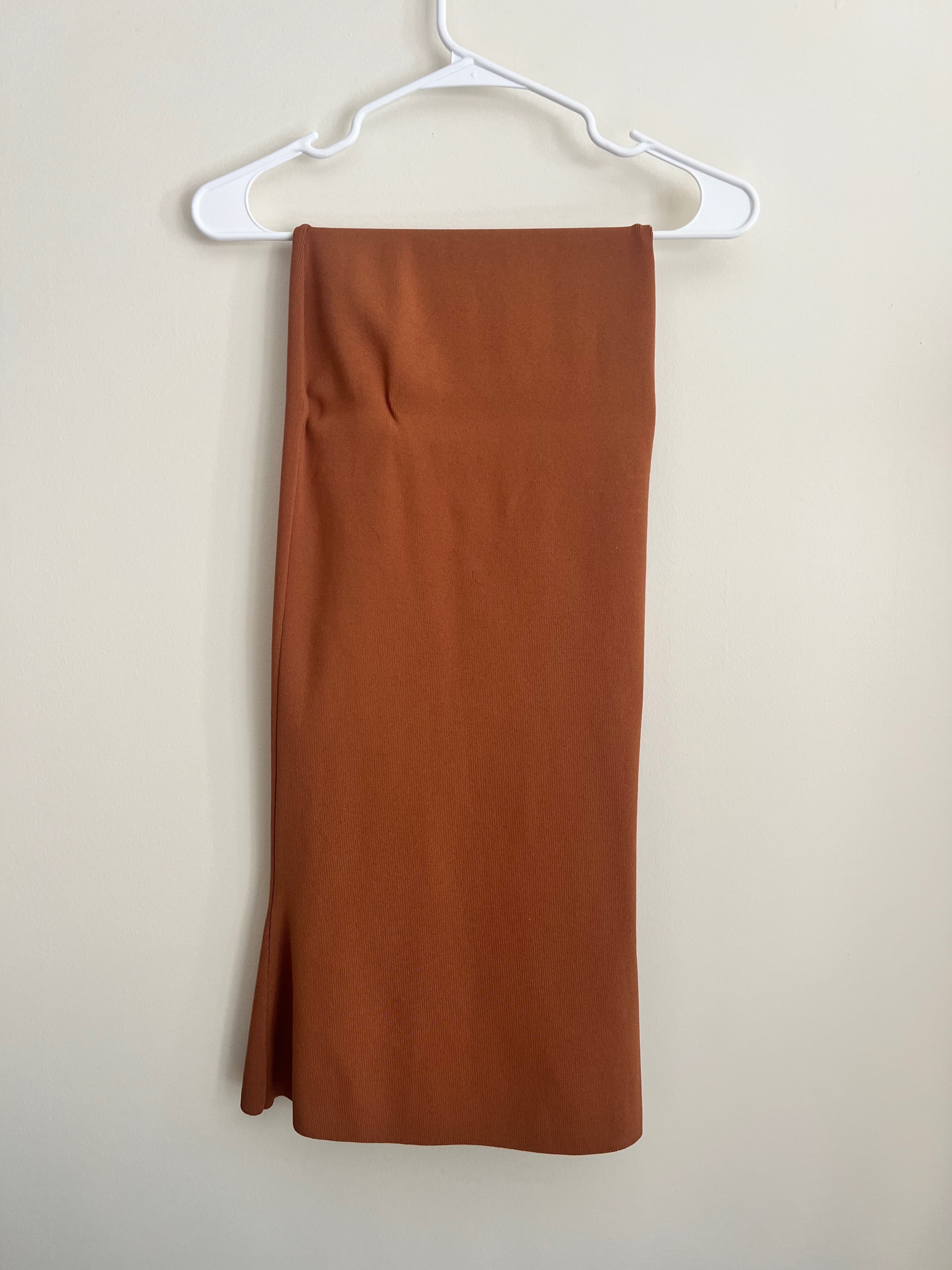 Rust/Terracotta Ribbed Knit dress photo 1